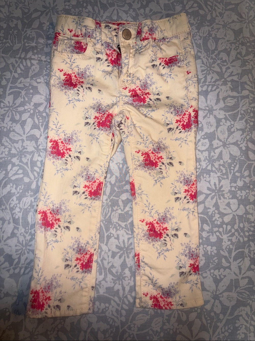 Baby Gap Cream Floral Mini Skinny Jeans with Pink & Lavender Blooms, Size 2